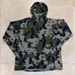 KUIU Fleece Lined Camouflage Jacket